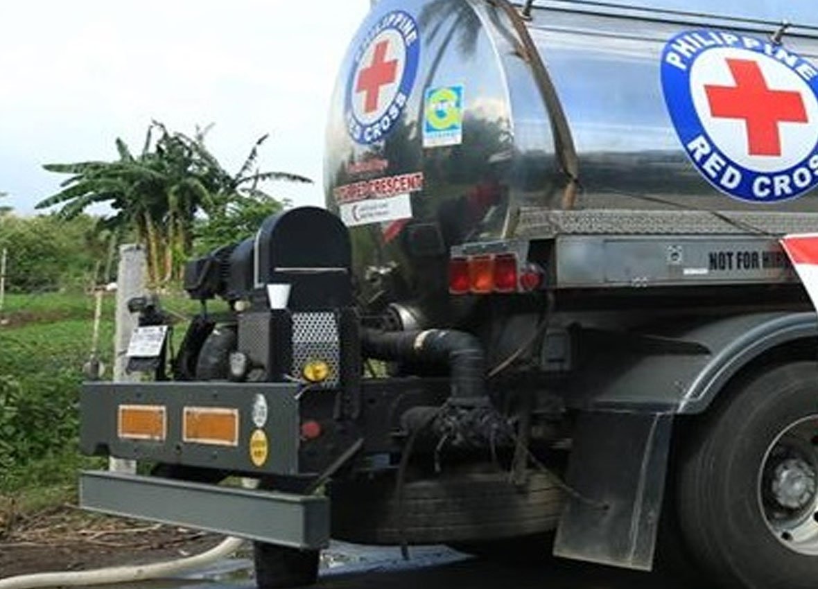RED CROSS WATER TANKER