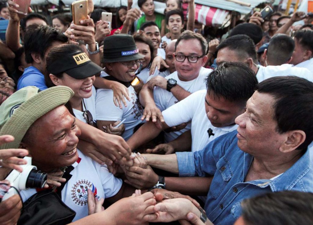 du30with people12