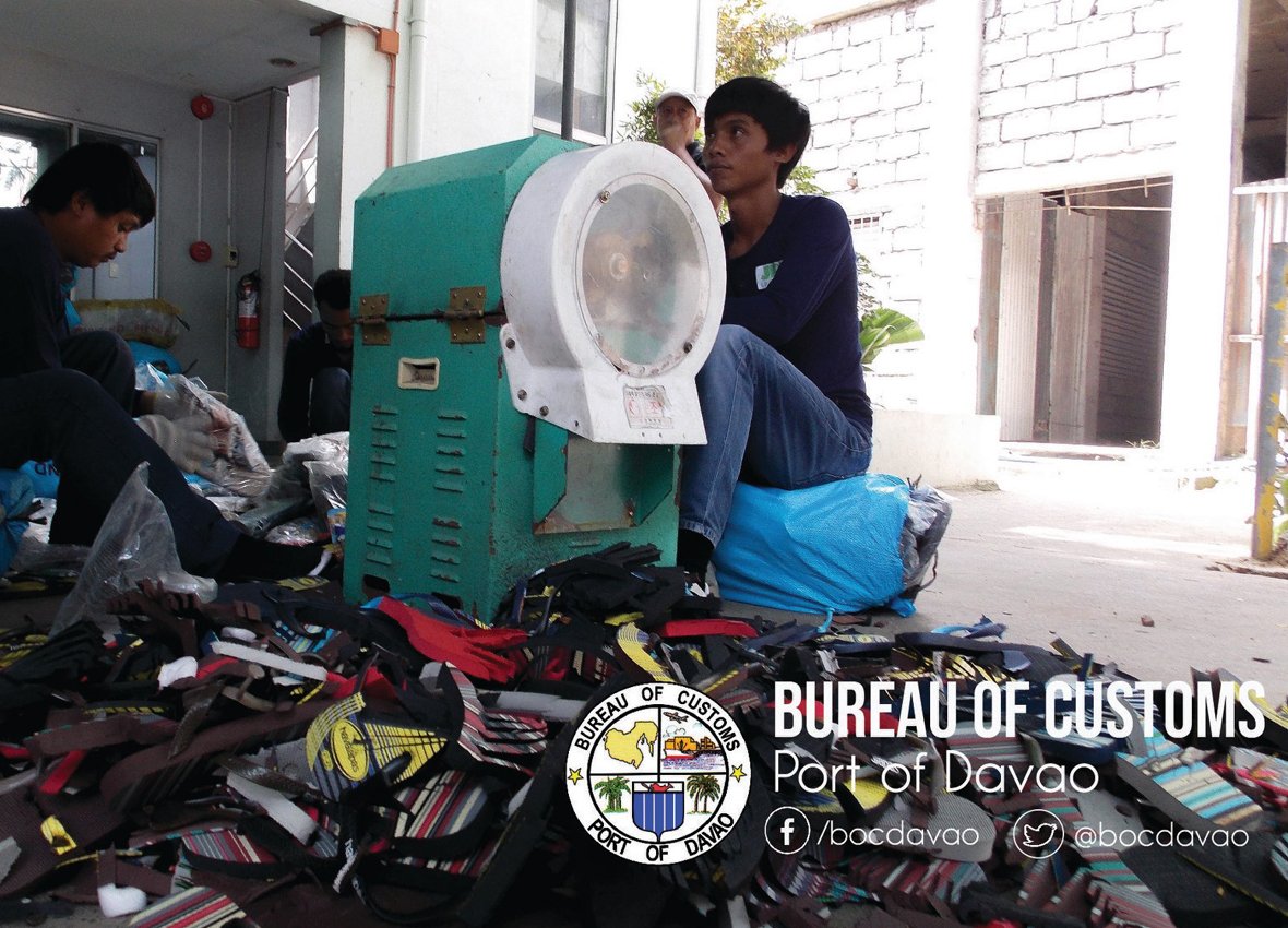 FAKE HAVAIANAS SLIPPERS