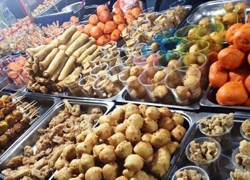 PINOY STREET FOOD.jpg