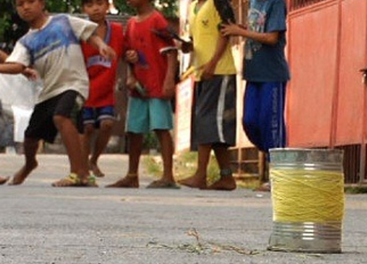 LARONG PINOY