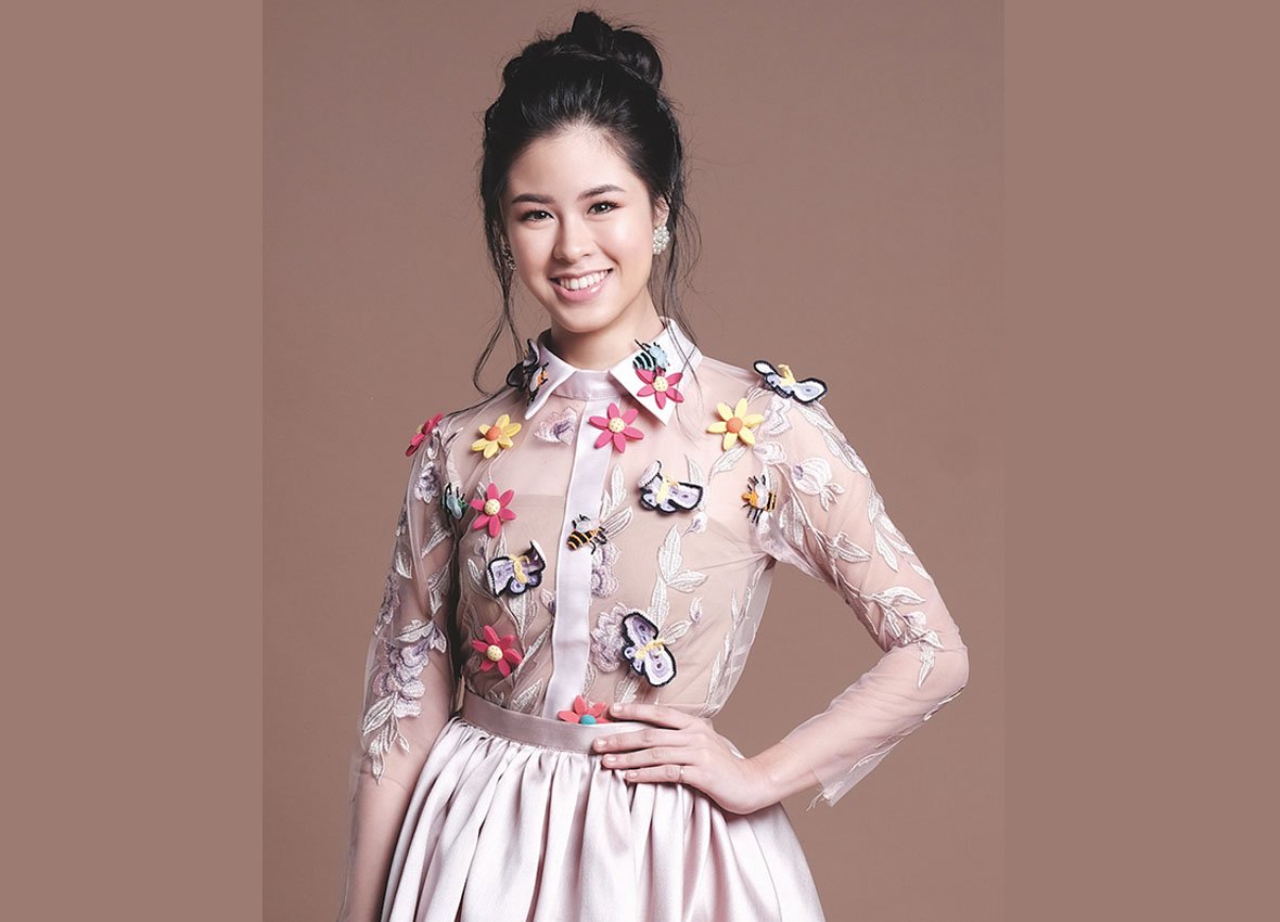 Kisses Delavin-1